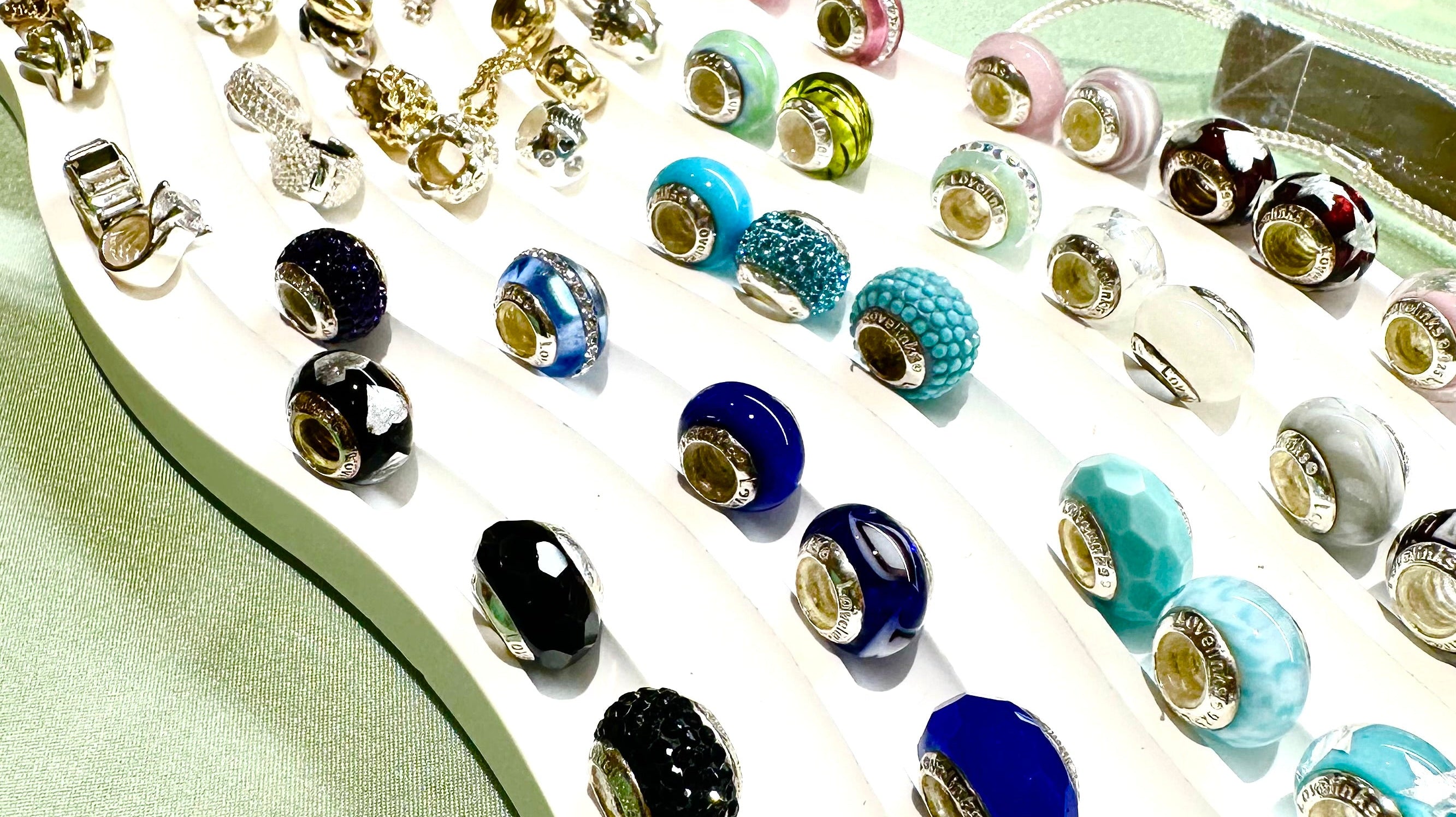 2024秋 新作をYouTubeにてご紹介しています