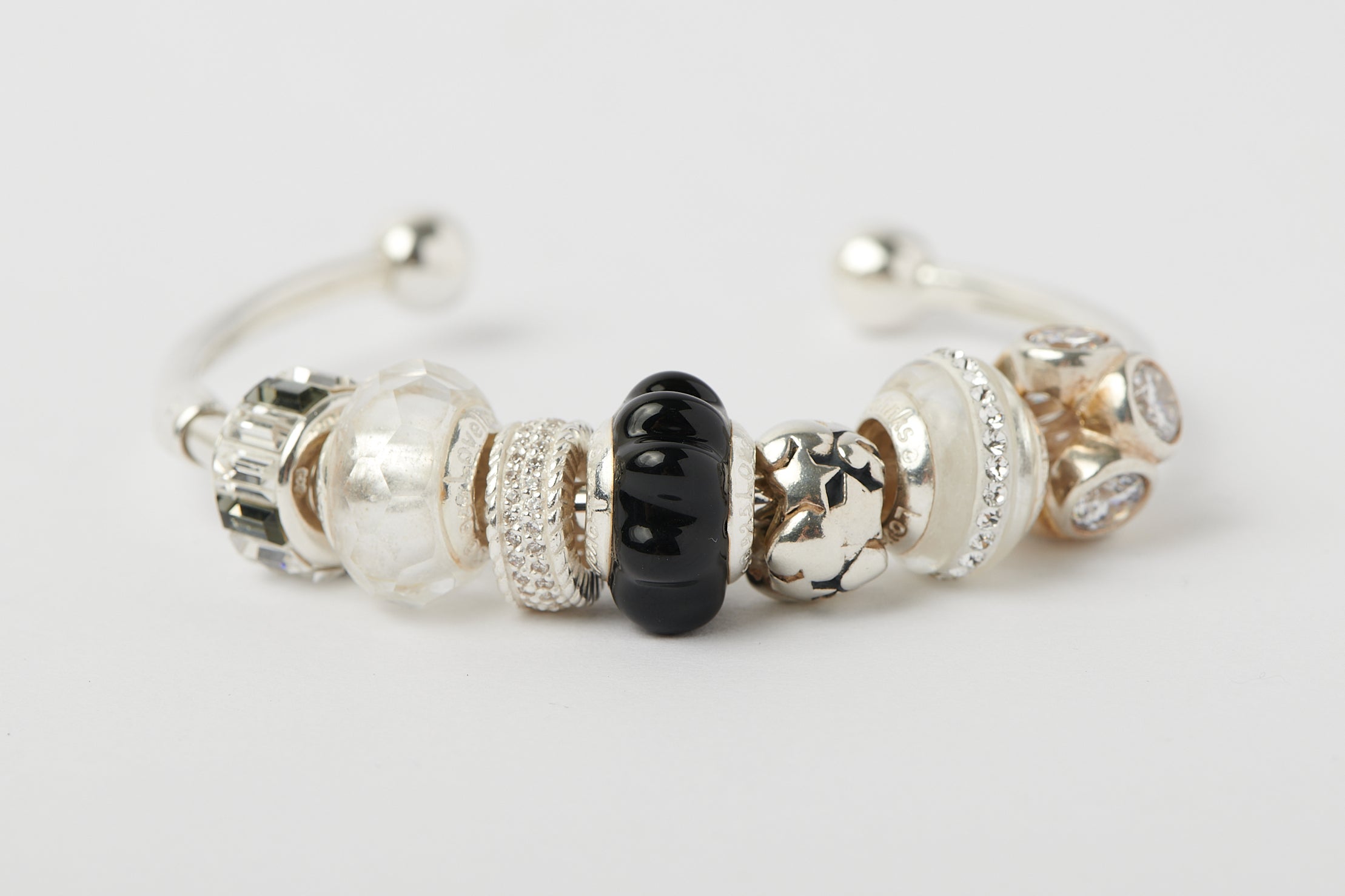 ショッピング時のクリーニングサービスのお知らせ