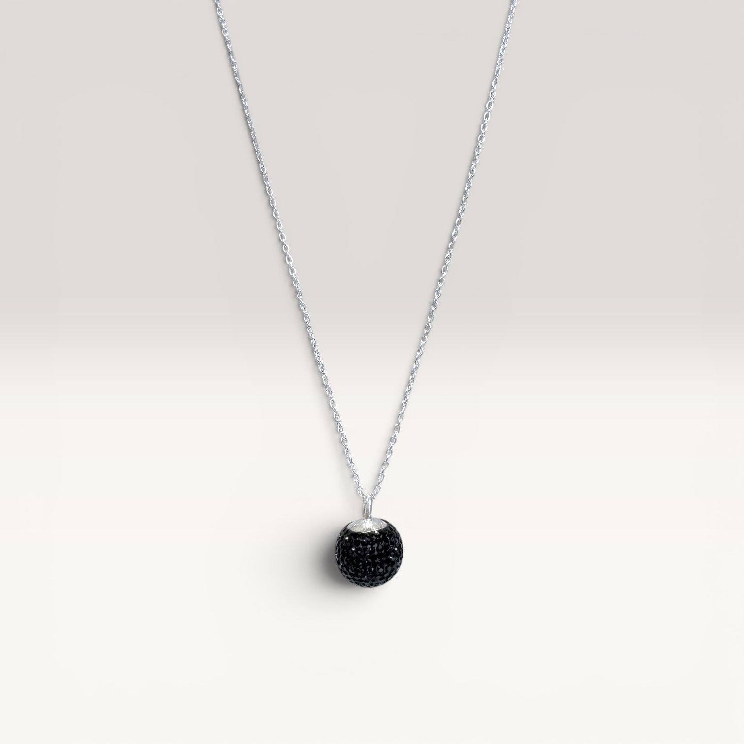 クリスタルドロップネックレス ブラック – Lovelinks Online Store
